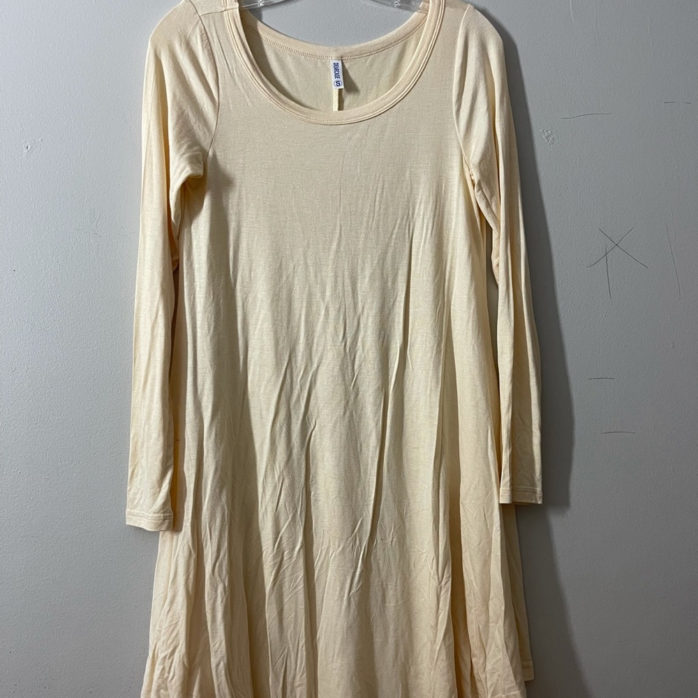 Cute flowy dress